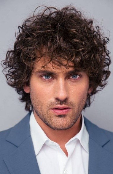 Everyday Curls hairstyle for men